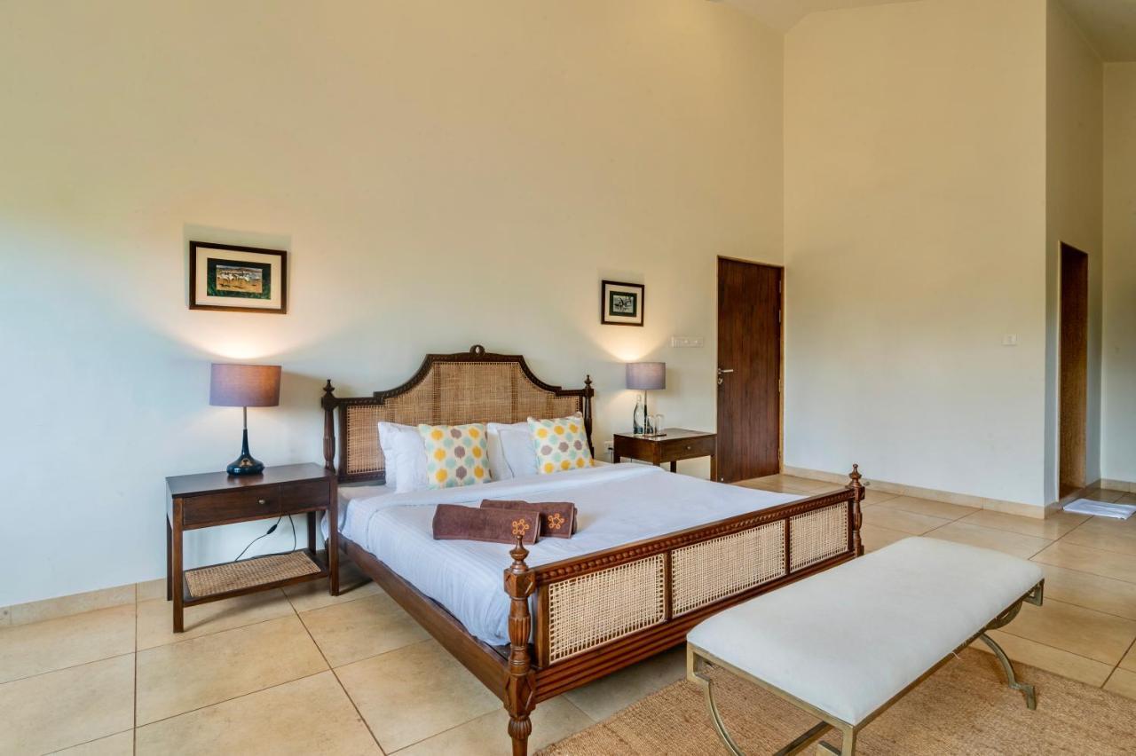 Saffronstays Boulevard Rockhouse - Pool Villa With Amazing Nature Views 로나발라 외부 사진