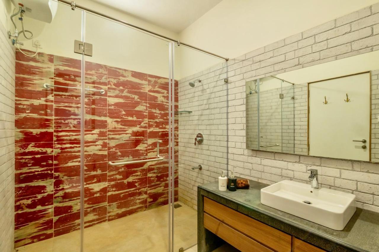 Saffronstays Boulevard Rockhouse - Pool Villa With Amazing Nature Views 로나발라 외부 사진